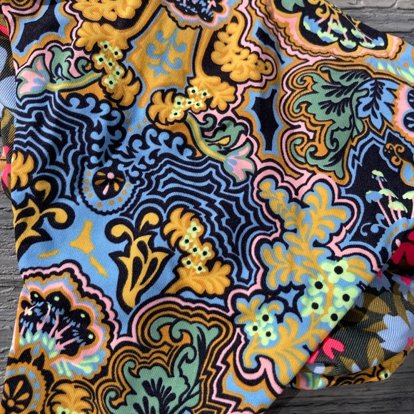 MAAJI Set - Alana String Triangle Bikini Top & Sunny Ruched Cheeky Bottom - S/L - Picture 3 of 16